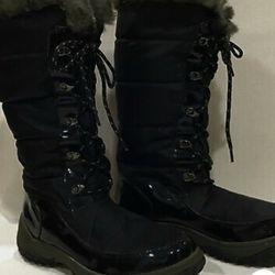 WOMENS NINE WEST WINTER SNOW SKI BOOTS
Nylon Shaft & Faux Fur Trim