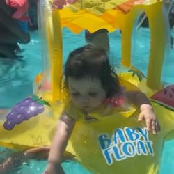 Baby float