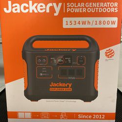 Jackery Solar Generator Brand New 