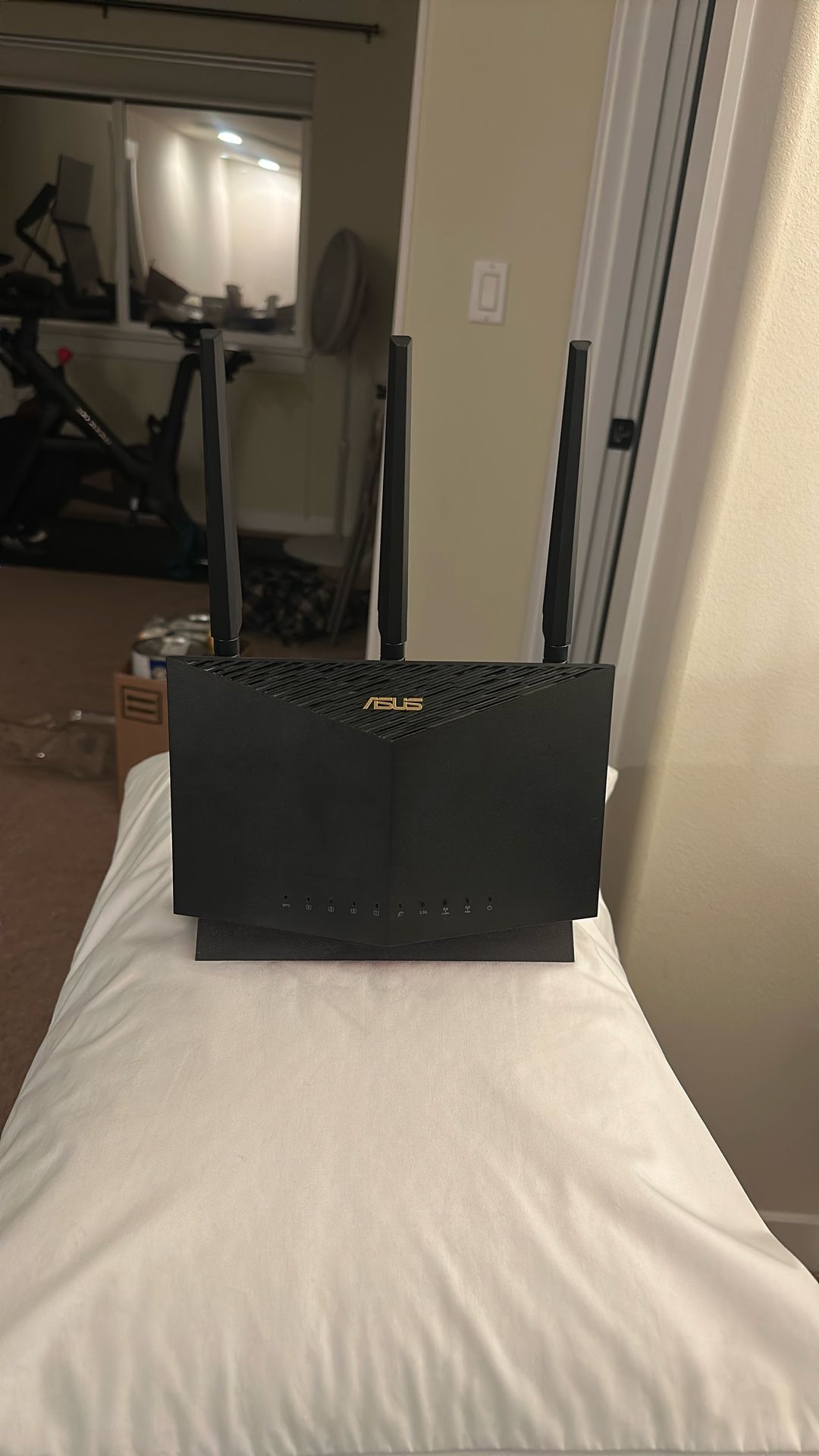 ASUS RT-AX86U Router