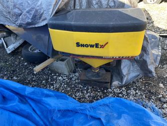 Snow Ex salter Mini Pro 575X