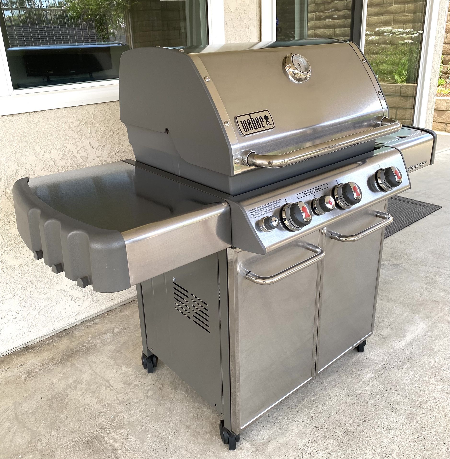 WEBER GENESIS 3 BURNER STAINLESS NATURAL GAS GRILL w/SIDE BURNER, NEW!