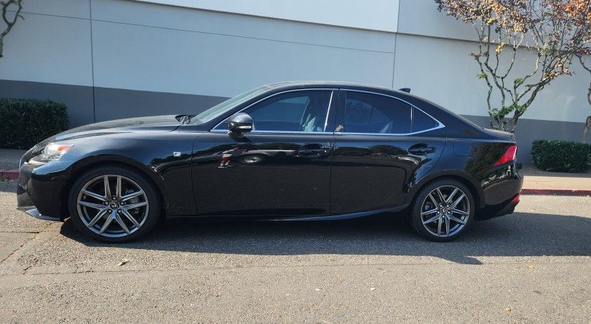 Lexus IS250 F Sport  2015 
