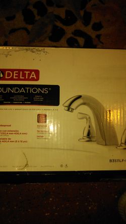 Delta foundations faucet