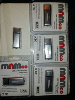 USB FLASH DRIVE 8GB