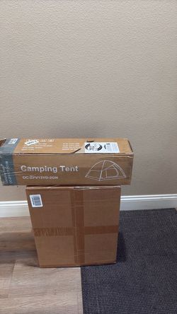 New 4 person camping tent