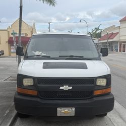 Chevrolet Express Cargo Van 2011