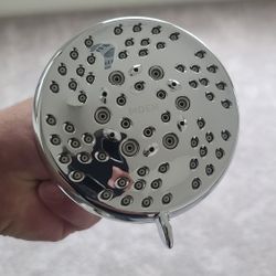 New MOEN Shower Head 