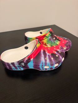 Crocs Classic Tie-Dye Clogs