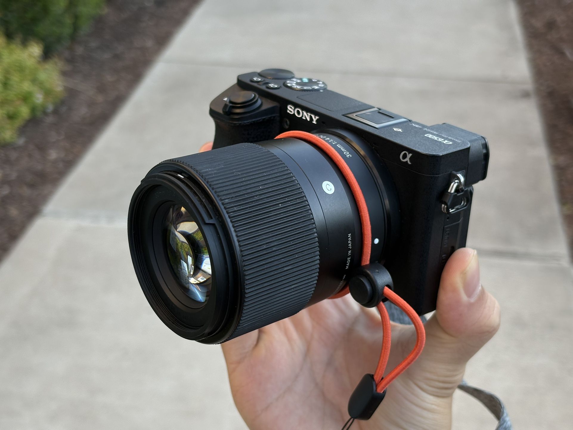 Extremely New Song A6500 And Sigma 30mm F1.4 DC DN