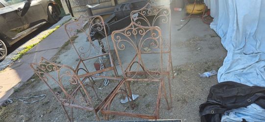 Vintage Wrought Iron Patio Chairs Set of 4 Garden Outdoor Metal Chairs