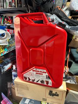 Midwest Can 5810 Jerry Metal Can 5 gallon capacity Gas Can,