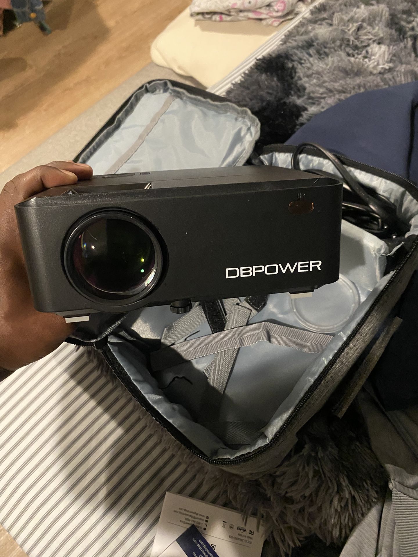 Projector With Roku Adapter 