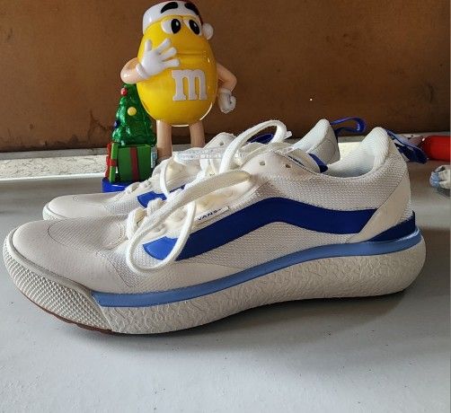 Vans Ultra Range