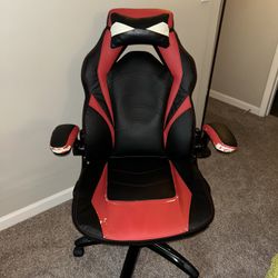 Red & Black Gaming Chair – Adjustable with Wheels (MOVING SALE)