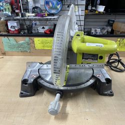 RYOBI 10” COMPOUND MITER SAW W/BAG PLUG IN GOOD CONDITION SELLING FOR $129‼️