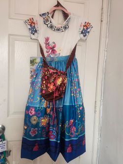 Maribel costume dress 7-9years old