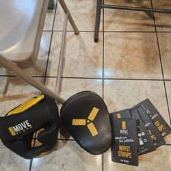 Brand NEW Gloves 12oz 10 SETS White 6 SETS Black$800 Cost.