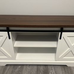 Adorable Farmhouse Fireplace Compatible (not Included, Purchase Separately)