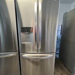 Refrigerator (30” Wide)