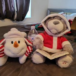 Chritmas Stuff Animals Bear Reads Book Moves Around The Other One Sings