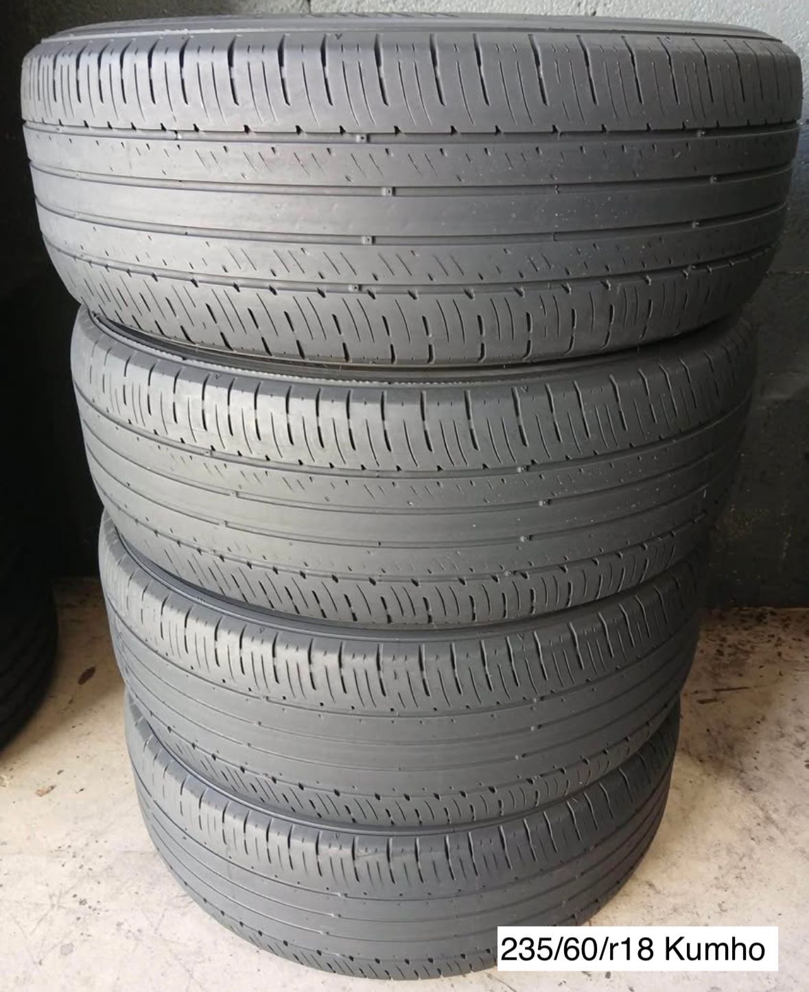235/60/r18 Kumho ALL FOUR (4) TIRES