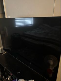 43 inch flatscreen TV