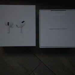  Noise Canceling AirPod Pros 