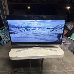 Samsung 32” Smart TV (Model UN32J5500AF