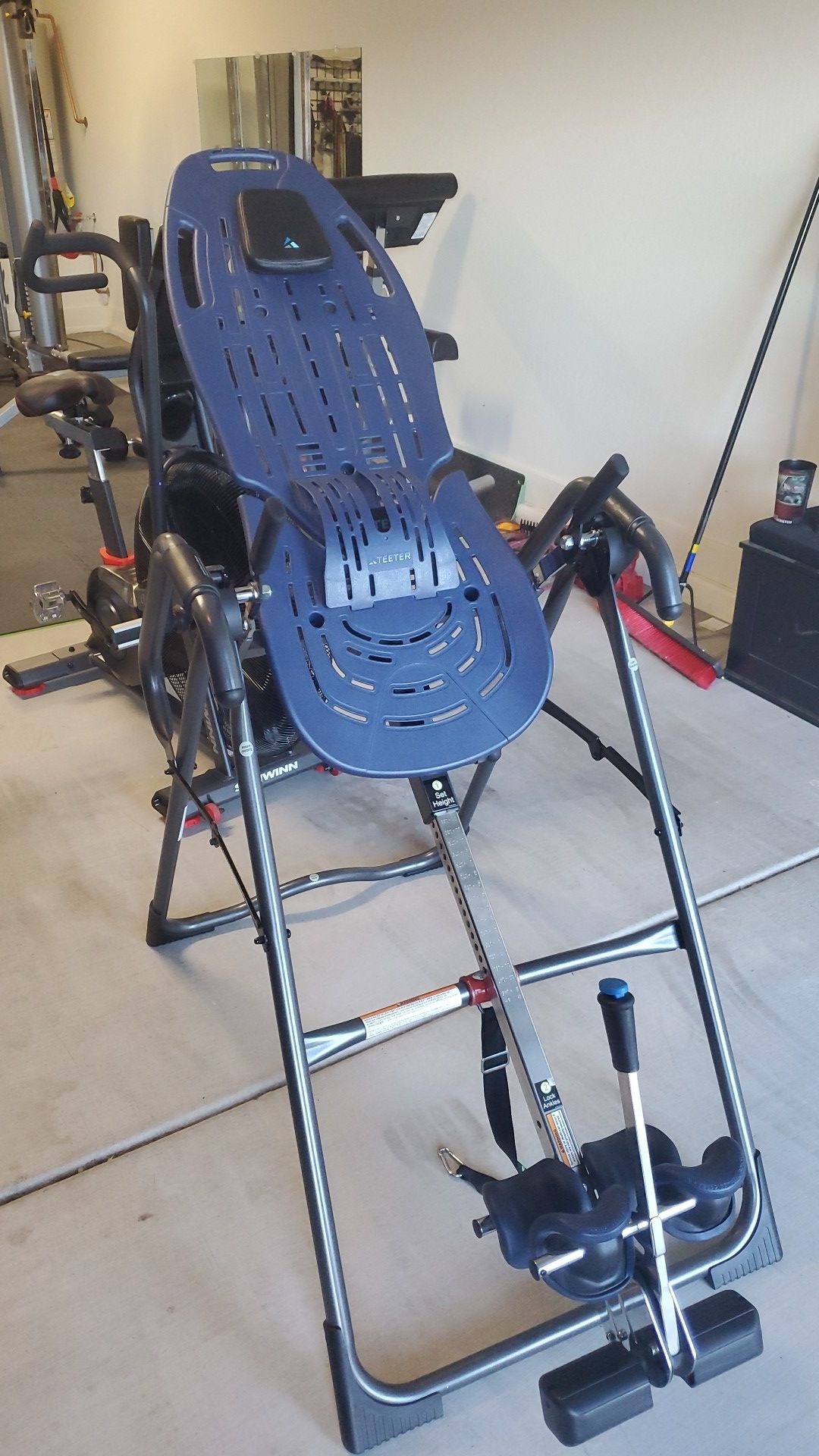 Teeter EP970 Inversion Table for Sale in Mesa, AZ OfferUp