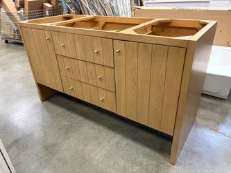 JAMES MARTIN 60″ Ash Veneer Bathroom Vanity with Power Outlet (Top Not Included)
