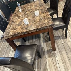 dinning table 