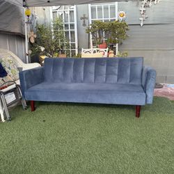 Velvet Futon