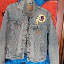 Eagle Outfitters Jean Jacket With Redskins Three Times Super Bowl Champions Pin And Helmet