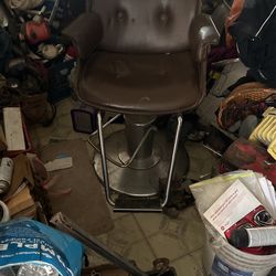 Old School Barber Chair
