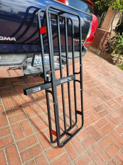 New, hitch basket