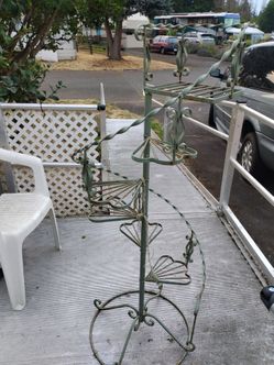 Cast iron plant stand