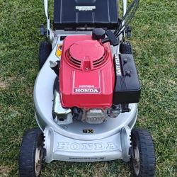 Honda HR 194 Commercial Lawn Mower