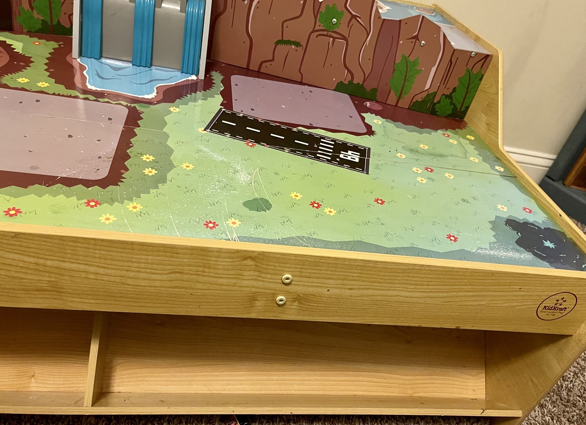 Train Table - 2 Levels With Storage On Bottom