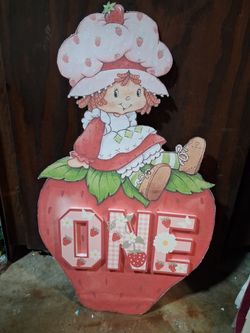 Strawberry shortcake cardboard cut outs
