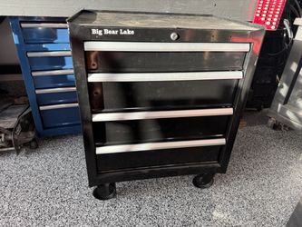 Husky tool cabinet
