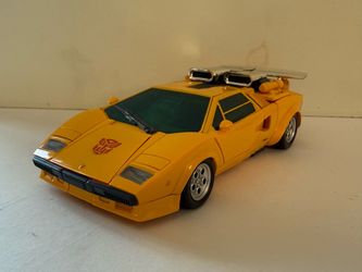 MP-39 Transformers Sunstreaker