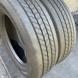 225/70/19.5 Hankook Steers