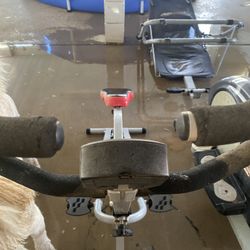 Ab And Glute Machine 