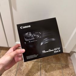 Canon G7x Mark III