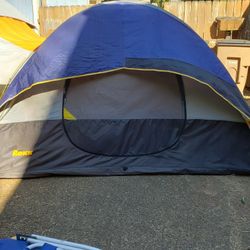 2-4 Person Tent With Removable Cover