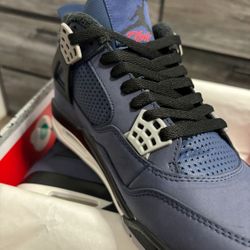 Jordan 4s