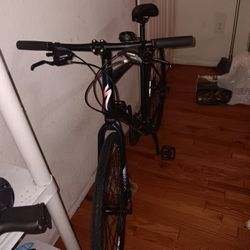 Specialized Bike Garage Kept Brand New