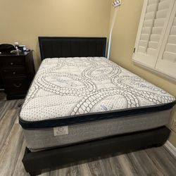 Full Size Mattress Pillow Top New 12"