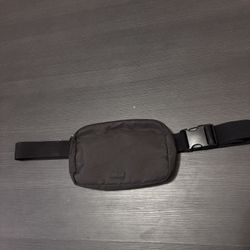 black “pink” fanny pack